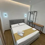 Riverside 아파트 Trajas