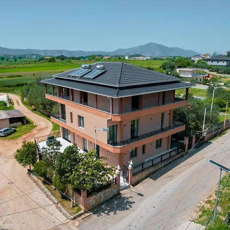 아파트 Riverside Trajas