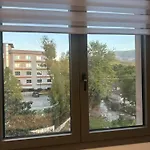 Riverside شقة *