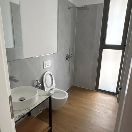 Apartment Riverside Tragjas