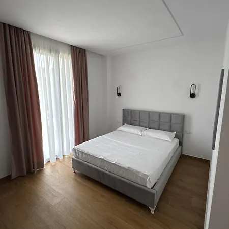 Riverside Apartment *