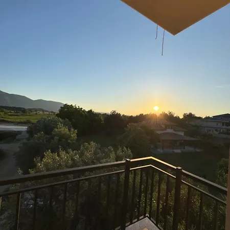 Riverside Апартаменты *