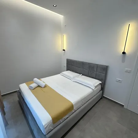 Apartment Riverside Trajas