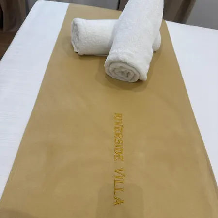 Riverside Appartamento *